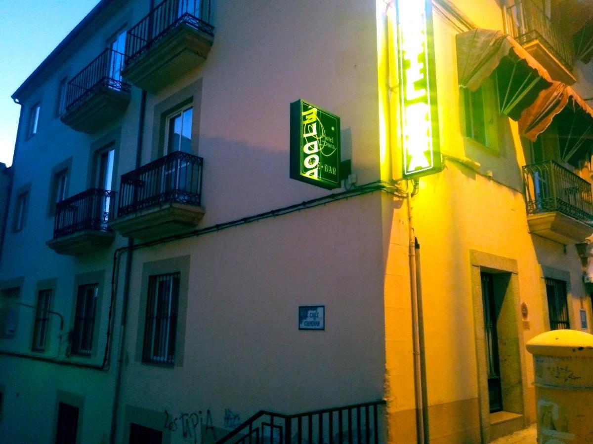 Dora * Plasencia